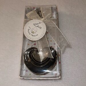 NWT Heart Shaped Measuring Spoons